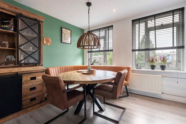 Medium property photo - Anna van Saksenstraat 30, 3314 NC Dordrecht